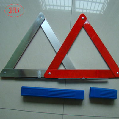 廠家生產(chǎn)直供各式汽車三角警示牌